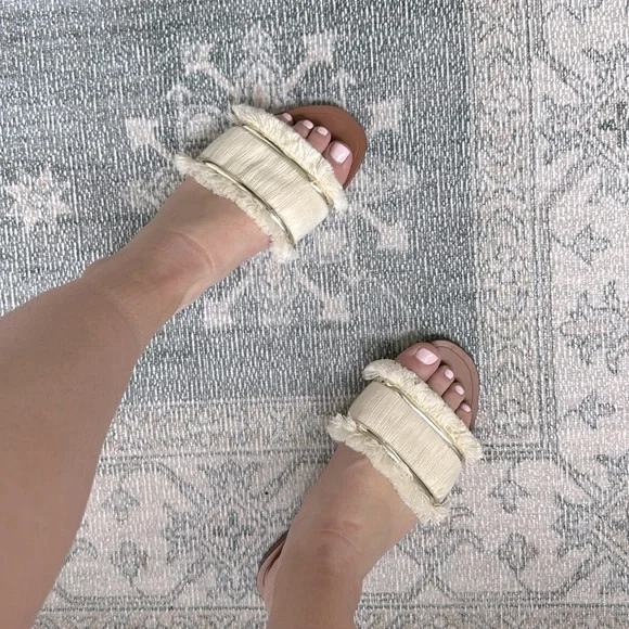 Zara Cream Slide Sandals Fringe - Picture 2 of 3